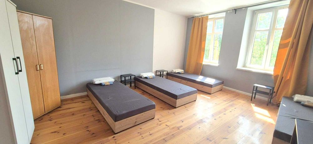 Noclegi, Kwatery Będzin dla 7 i 11 osób,  Blisko do magazynów ID, Panattoni Park