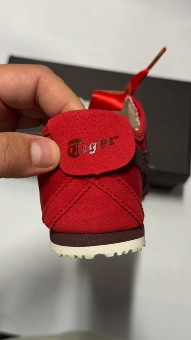 Buty Onitsuka Tiger Mexico 66 Devil, rozmiar 39