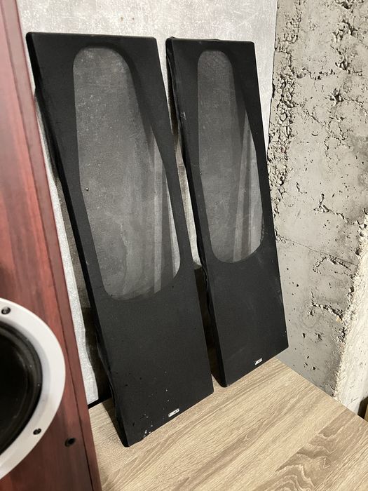 Kolumny glosnikowe Jamo studio 180