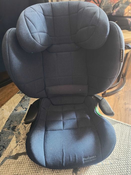 Fotelik samochodowy Avionaut MaxSpace Comfort System 15-36 kg