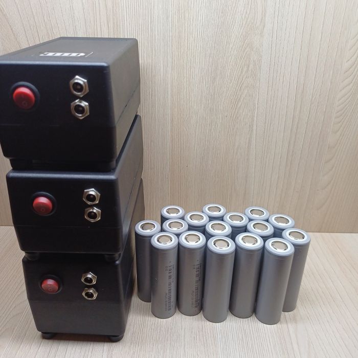 ДБЖ ИБП для роутера міні-UPS 12 вольт на 20000 mAh