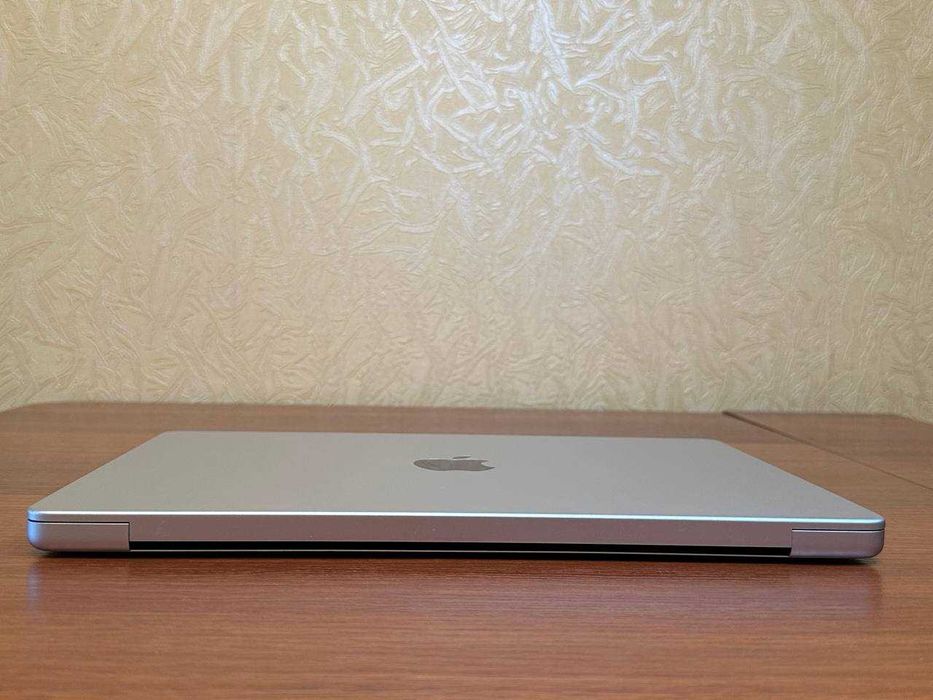 Macbook Pro 14 M1 PRO 16 512