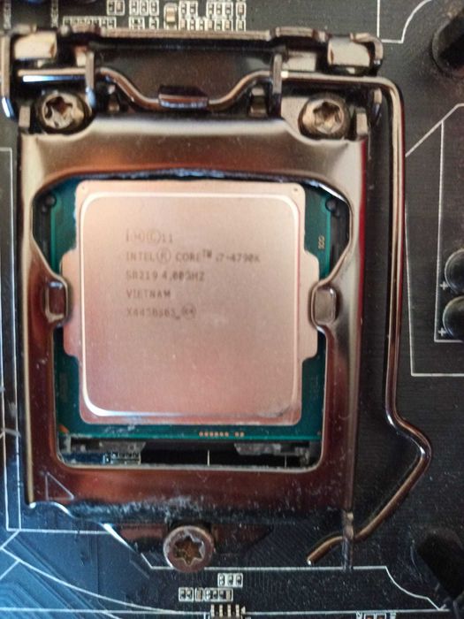 GA-Z97x-Gaming 5 i7 4790k 16 GB DDR3 1866MHz DDR3 CL9 HyperX Savage