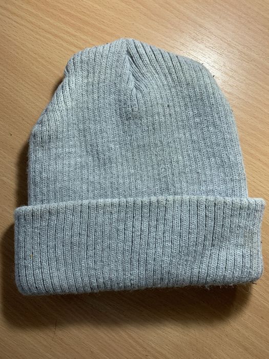 Шапка жіноча Staff