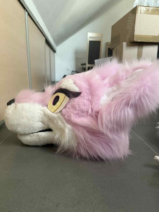 Furry head mask rozowy wilk