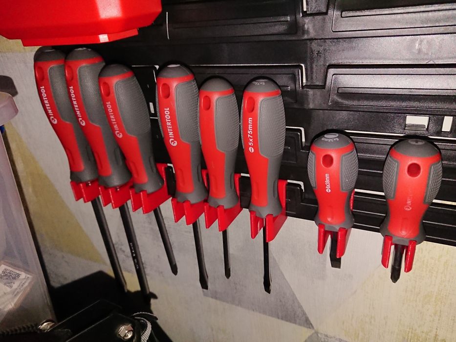 Кронштейн для органайзеров KISTENBERG для  систем хранения