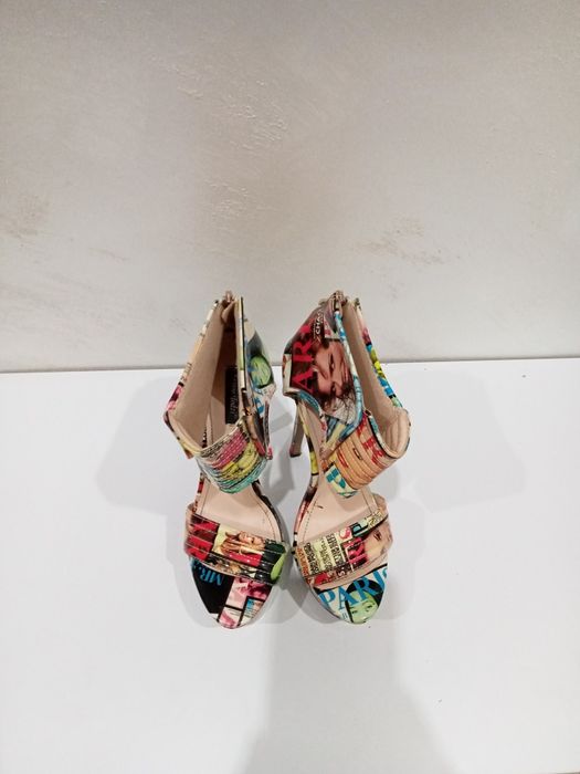 Szpileczki rozmiar 38