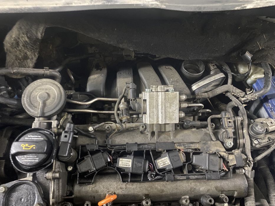 Мотор фольцваген шкода 1.6 FSI BAG Volkswagen Skoda