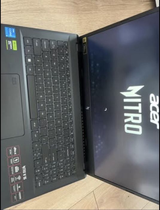 Laptop acer nitro v 15