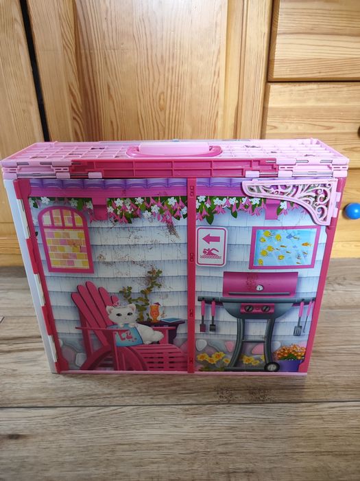 Domek dla lalek barbie wakacyjny walizka zabawka