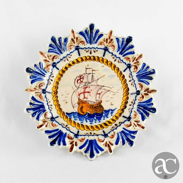 Fruteiro / Taça em Faiança Cavaco – Gaia