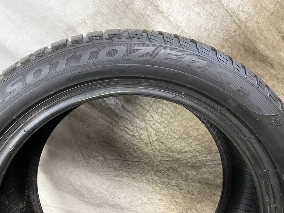245/45R18 100V Pirelli Sottozero 3 * MO 19rok