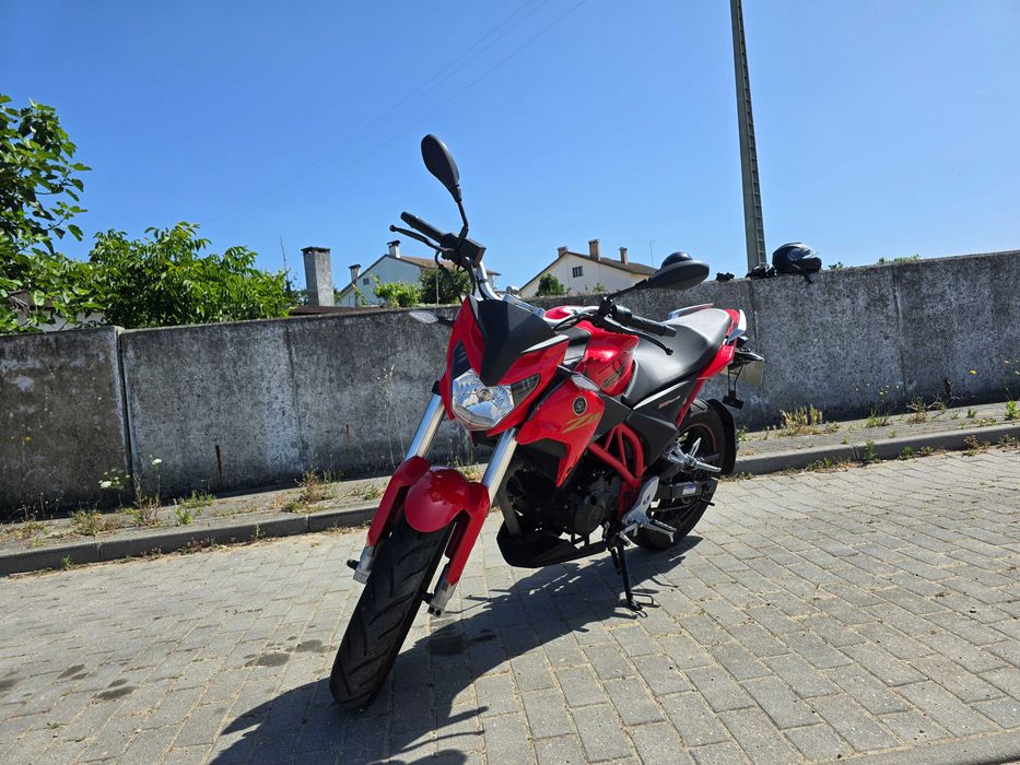 Vendo mota vortex z2