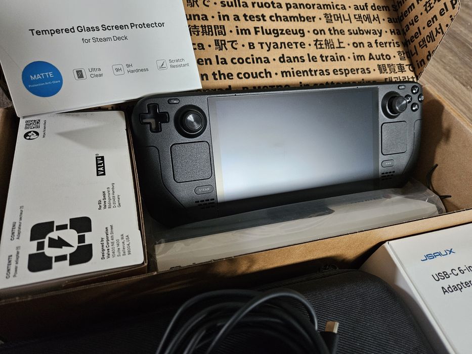 Steam deck OLED 512GB + stacja dokująca