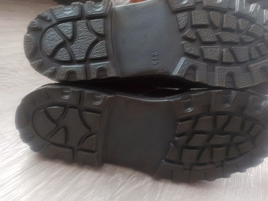 Продам берці шкіряні