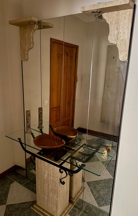 Móvel de entrada mármore vidro com espelho