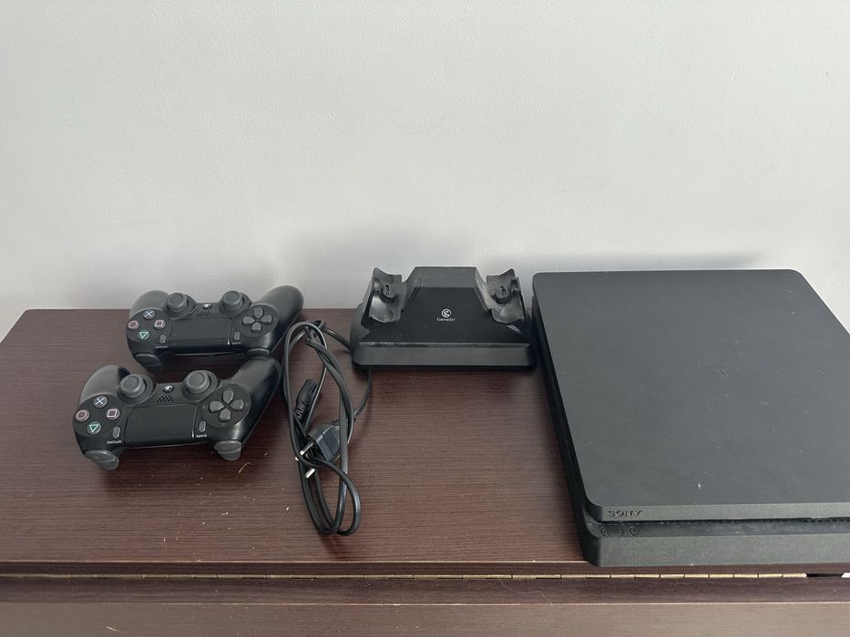 Sony PlayStation 4 Slim 500GB