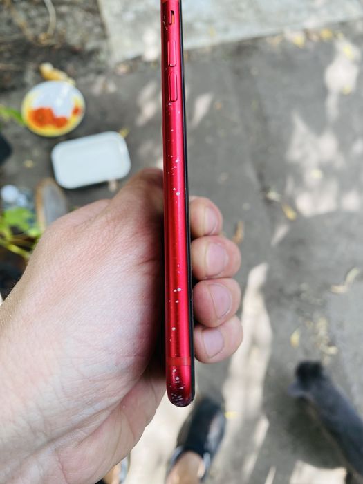 Продам iPhone SE 2020 128Gb iOS 27