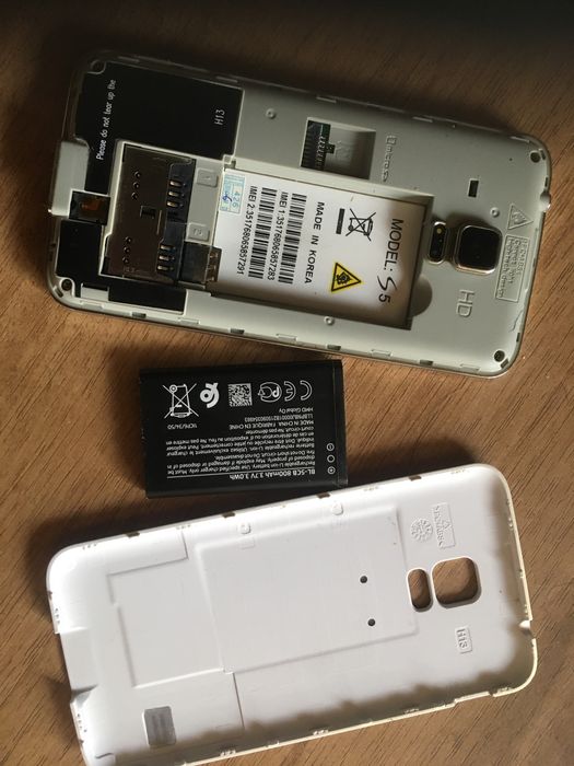 Простой смартфон звонилка Samsung S5