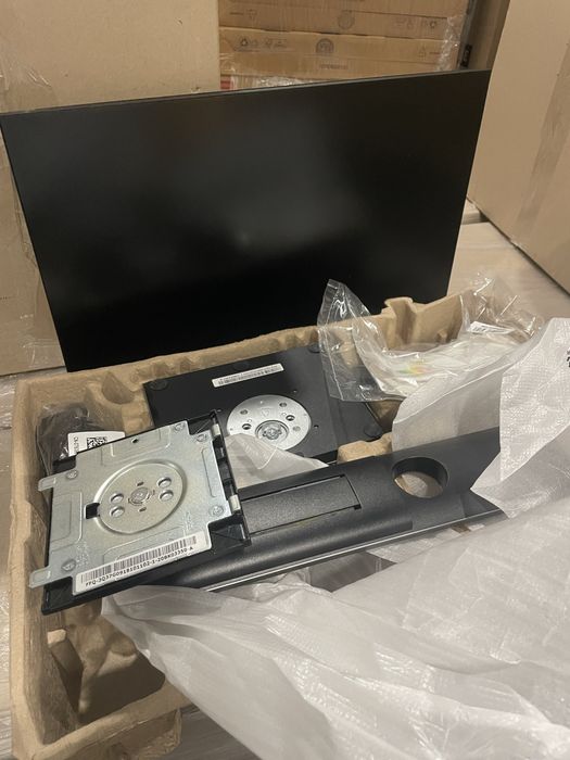 Продам монітори dell p2419h (нові) ще є u2421e та 2422he
