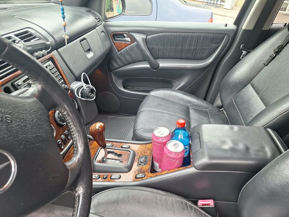 Продам надійний MERCEDES-BENZ ML 400 CDI. Авто без зауважень.
