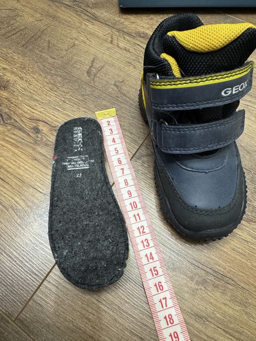 Осінні черевички geox