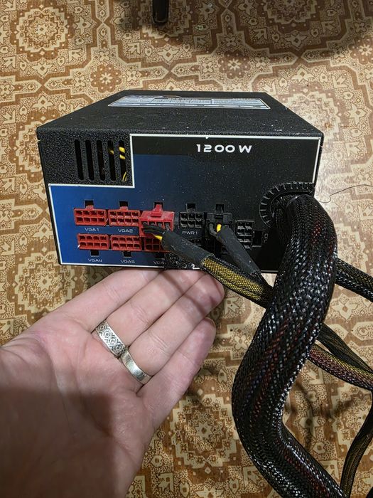 Блок питания Chieftec BPS-1200C 1200W