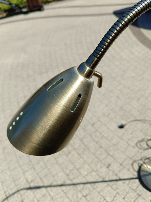 Lampa stojąca pokojowa