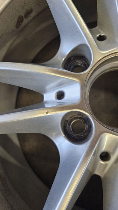 4x Felgi aluminiowe MERCEDES OE 6.5 x 16 5x112 ET44 / A-Klasa B-Klas