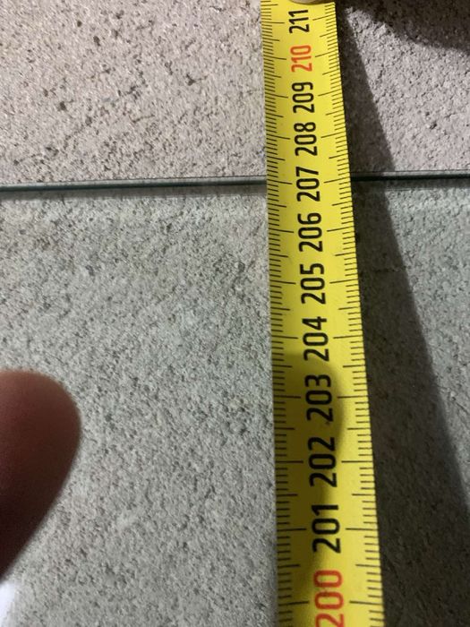 Дверь стекляная