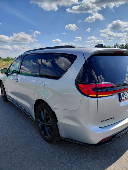 Chrysler Pacifica