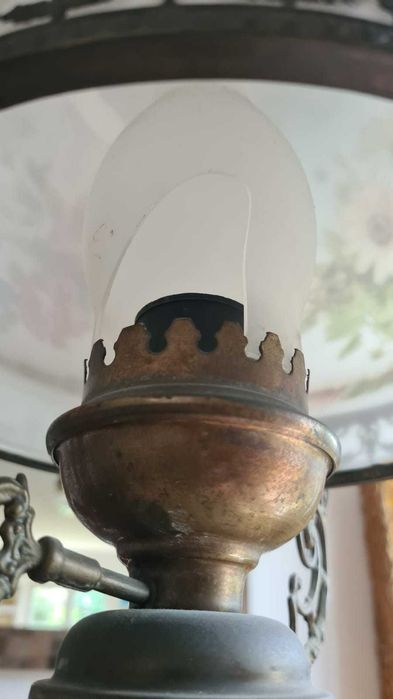 Candeeiro de vidro opalino