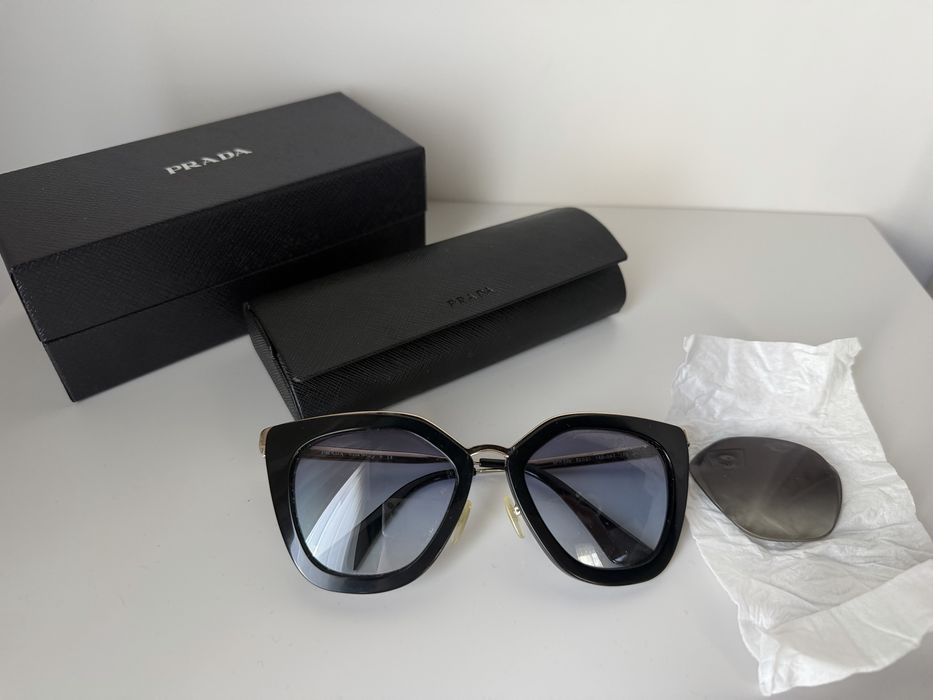 Okulary przeciwsloneczne PRADA