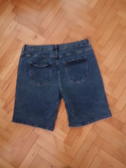 Spodenki  jeansowe  męskie 100 cm w pasie  M & S