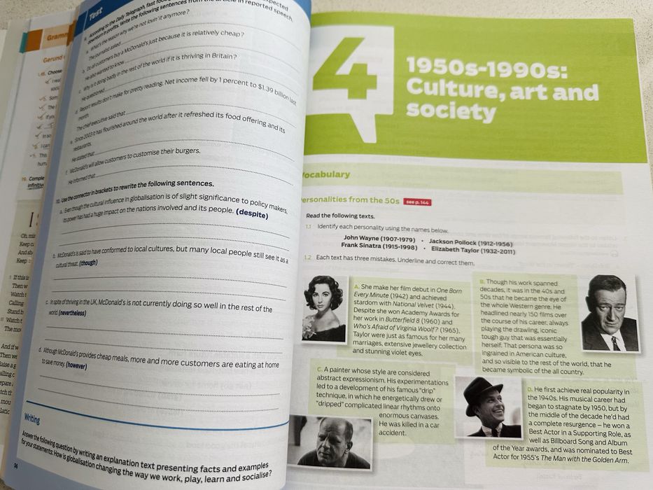 Caderno de atividades Inglês 12.º ano LINK UP TO YOU!