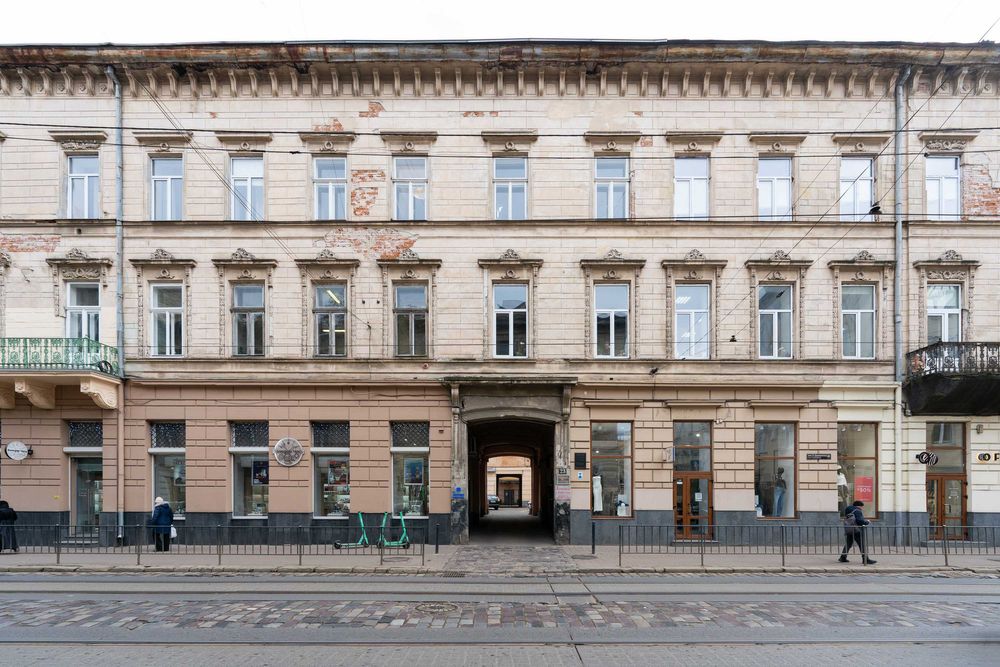 Без комісії! Продаж апарт-готелю на вулиці Дорошенка!