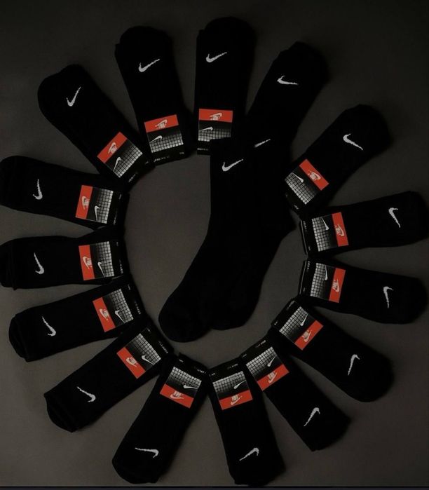 Skarpetki nike czarne i białe 10 par