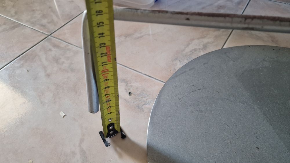 Pousa pés cabeleireiro, barbeiro