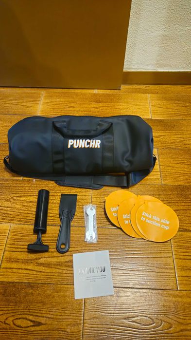 Saco de boxe Punchr base sucção