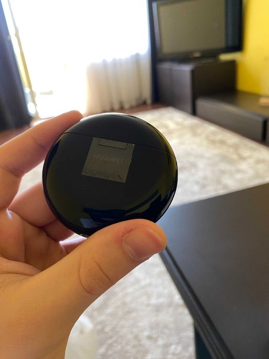 Продам оригінальні навушники TWS HUAWEI FreeBuds 3