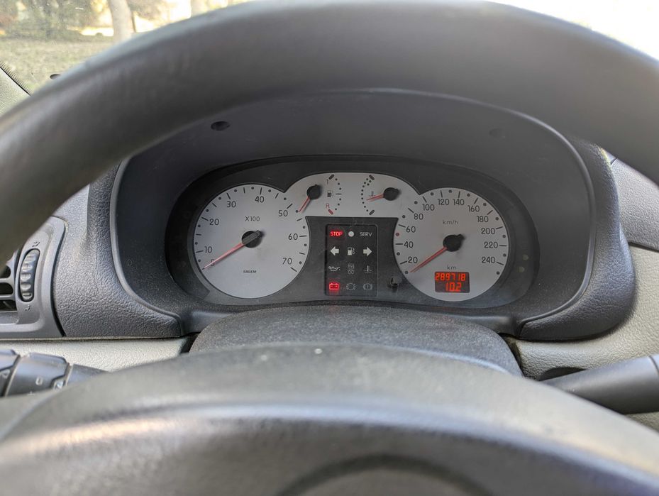 Renault Clio Symbol 2003 року