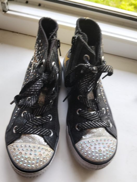 Sketchers 30,28  р кеды
