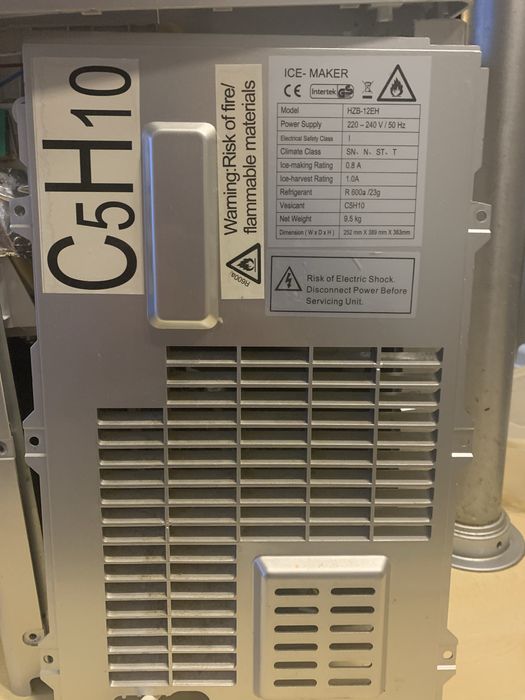 2 x Kostkarka do lodu