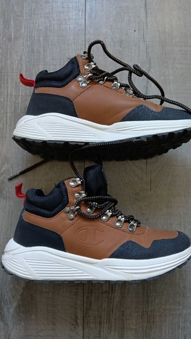 Wysokie sneakersy Półbuty Champion rozmiar 35/36