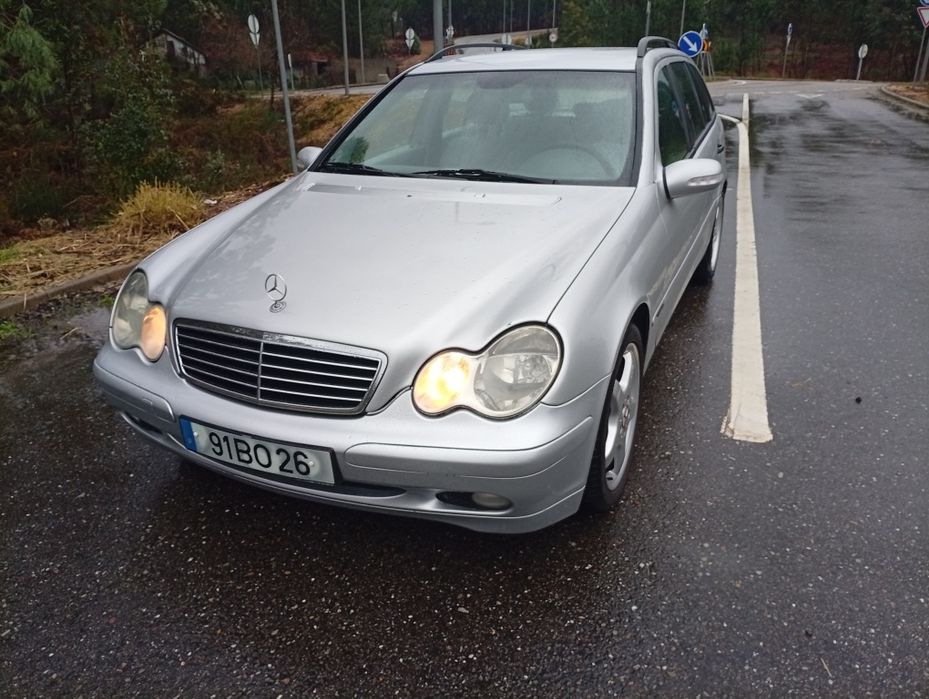 Mercedes c220 de 2002 automática
