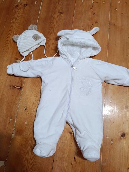 Речі для новонароджених в пологовий ,костюмчики 56 розміру ,пеленки
