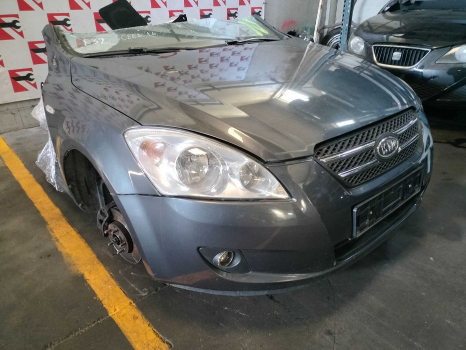 Frente Completa Kia Ceed 1.6i 2008 #F39