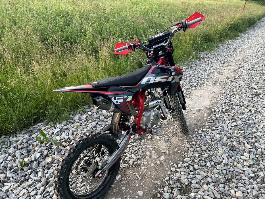 Продам пит байк 140сс колеса 16/19