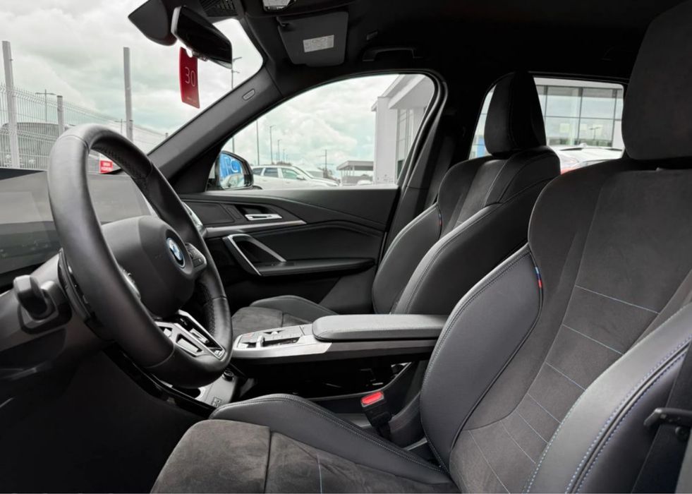 BMW iX1 eDrive 66,5 kWh M Sport