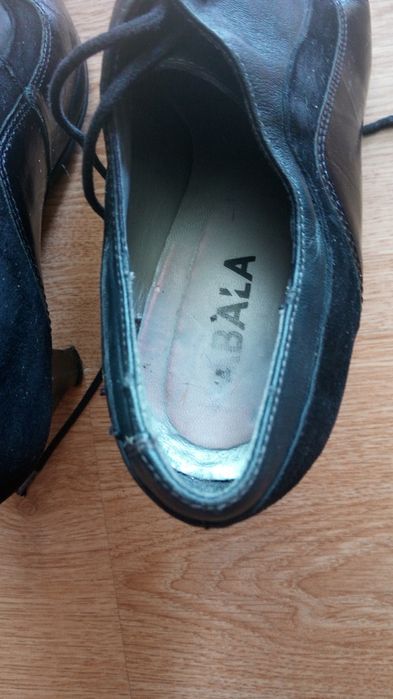 78.  Pantofle damskie rozmiar 36